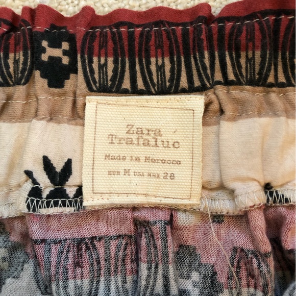 ZARA PRINTED MINI SKIRT - Picture 3 of 6